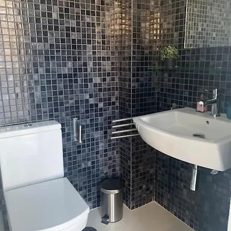 Spacious Loft / Literally At The Foot Of Alhambra